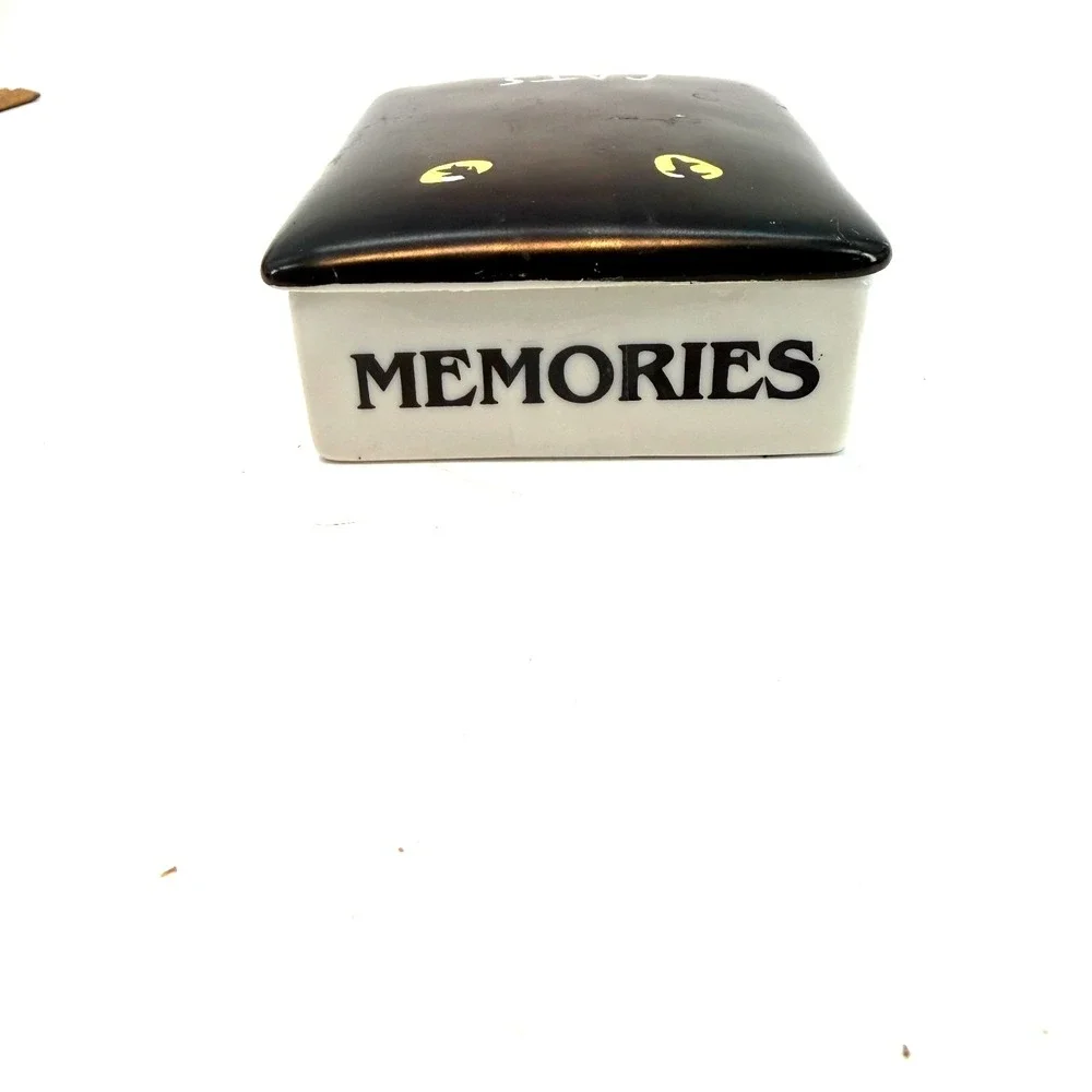 Cats The Musical Musical Trinket Music Box Wind Up Plays 